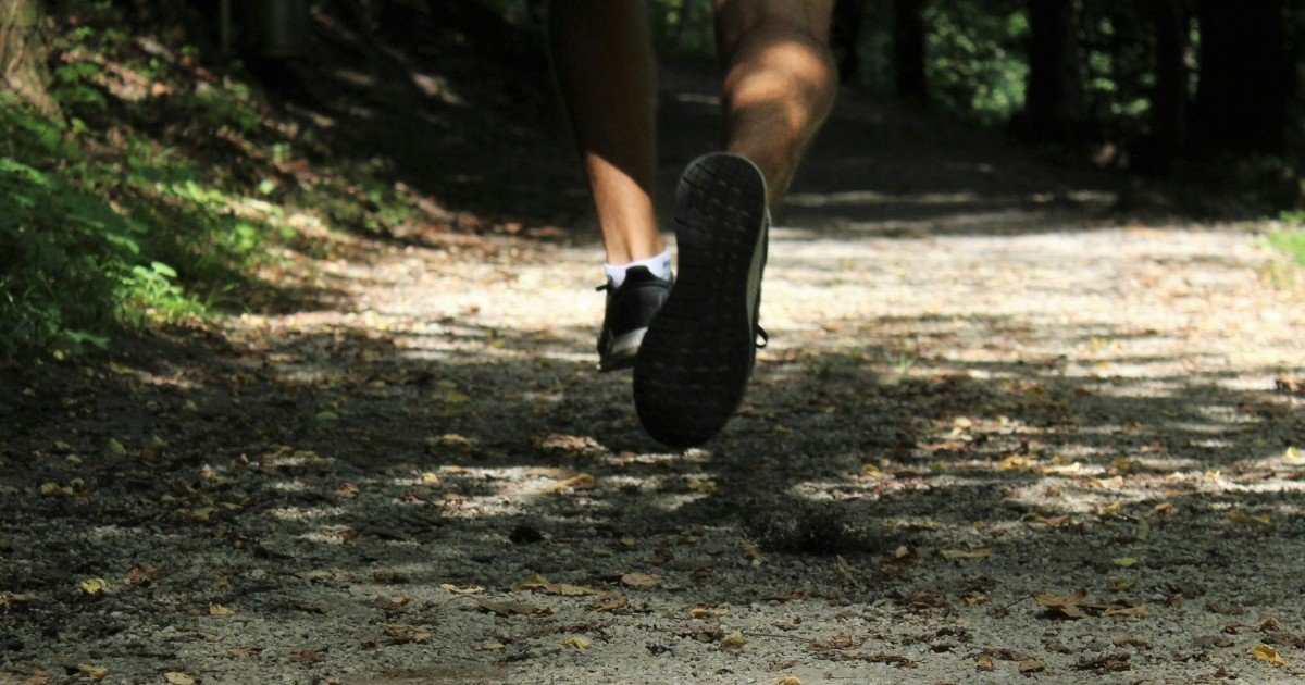 how to run a marathon without getting tired